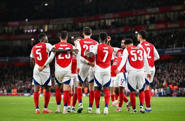 Bukan Sekadar Banderol: Manuver Arsenal di Balik Valuasi Tinggi Jakub Kiwior, Arteta Kirim Sinyal Jelas ke Pasar