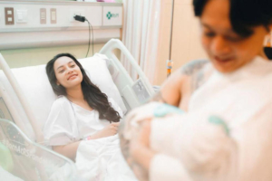 Kabar Bahagia dari Erika Carlina dan DJ Bravy: Kelahiran Putra Pertama yang Penuh Cerita