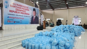 Penyaluran Tali Kasih Natal Menjadi Wujud Kepedulian Presiden bagi Warga Langowan