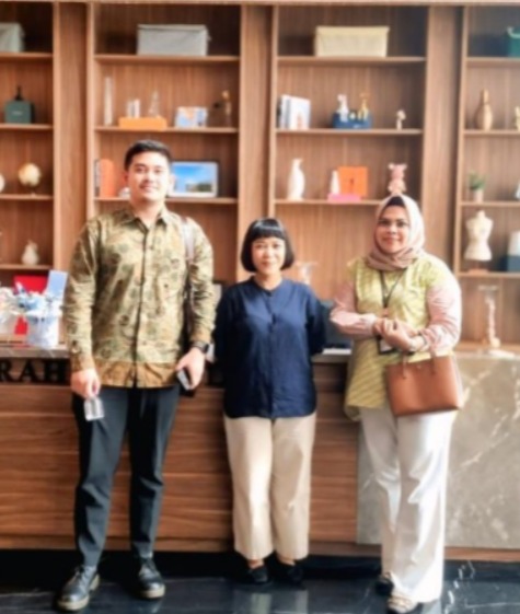 Dukung Penampilan Profesional Insan BRILian, BRI Branch Office Otista Region 6/Jakarta 1 Jalin Sinergi dengan Expressions Parfum