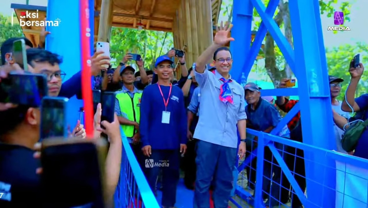 Diresmikan Anies Baswedan, Jembatan Titian Persatuan Dibangun Warga dan Aksi Bersama