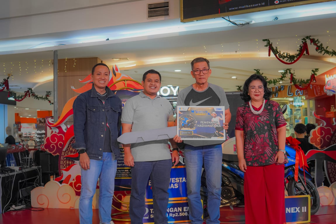 BRI Branch Office Jatinegara Region 6/Jakarta 1 Serahkan Hadiah Program BRI Highest Point – Amazing Rewards 9 di Mall Bassura Jakarta Timur
