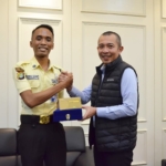 BRI Region 6/Jakarta 1 Berikan Apresiasi kepada Satpam BO Tanjung Priok Peraih Rekor MURI