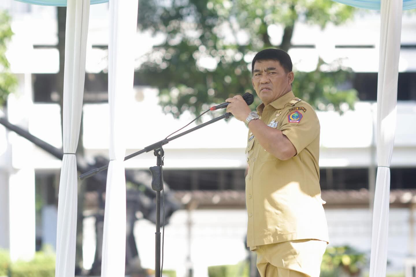 Pesan Sejuk Toleransi dan Pengabdian di Apel Perdana ASN Sulut