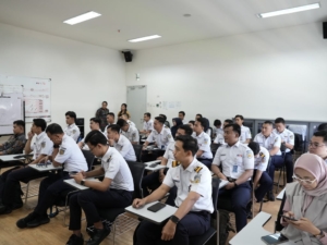 Jelang Angkutan Lebaran 2026, KAI Periksa Kesehatan Petugas LRT Jabodebek