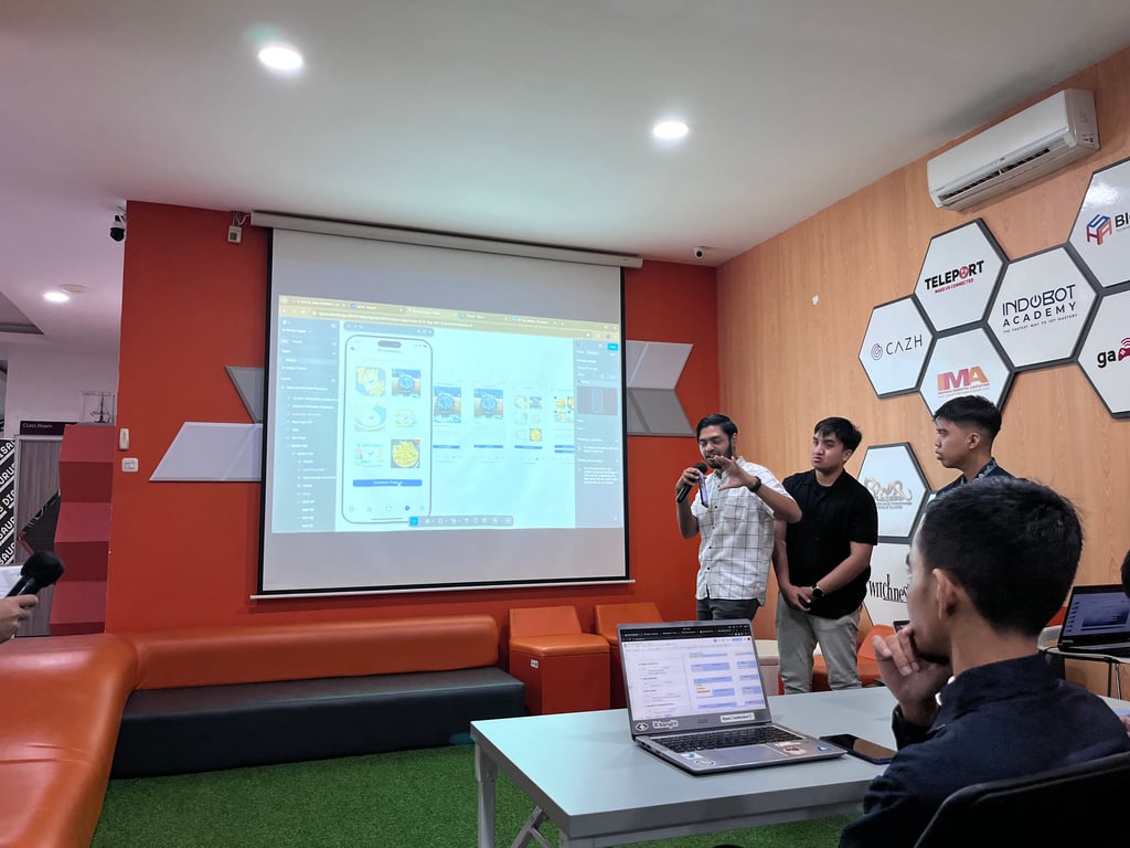 Telkom AI Center Makassar Gelar Mini Demo Day Tampilkan Solusi AI untuk Otomasi Workflow UMKM