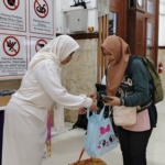 Berbagi Berkah Ramadan, KAI Daop 9 Jember Sediakan Takjil dan Buka Puasa Gratis Bagi Penumpang serta Masyarakat