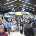 Hari Ke-8 Angkutan Lebaran 2026, KAI Daop 2 Bandung Catat Pelayanan Tertinggi Pada Arus Mudik