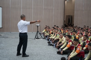 KAI Perkuat Profesionalisme Personel Keamanan LRT Jabodebek melalui Pembinaan dan Evaluasi