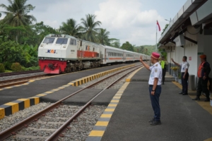 KAI Daop 2 Bandung Catat Kinerja Ketepatan Waktu KA Berangkat Pada Angkutan Lebaran 2026 Mencapai 99,80% Meningkat dari Angkutan Lebaran 2025, berikut 10 KA Favorit Pelanggan