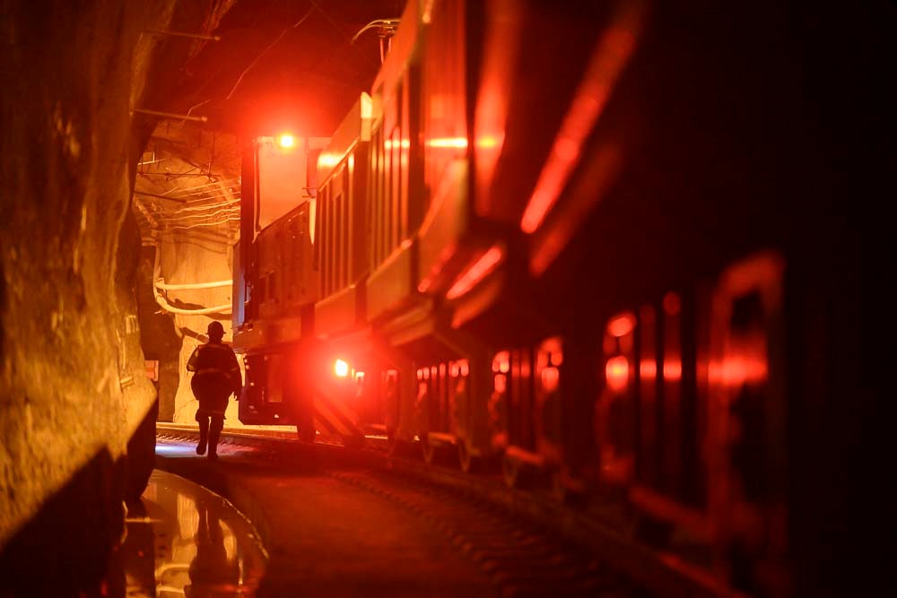 Bukukan Pendapatan 139 Triliun, Integrasi Hilirisisi MIND ID Dinilai Efektif