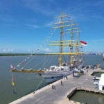 Jadi Gerbang Diplomasi Maritim, KRI Bima Suci Sandar di Pelabuhan Belawan