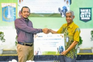 Pererat Kebersamaan dengan Masyarakat, SUCOFINDO Salurkan Bantuan Hewan Kurban di Kelurahan Pancoran