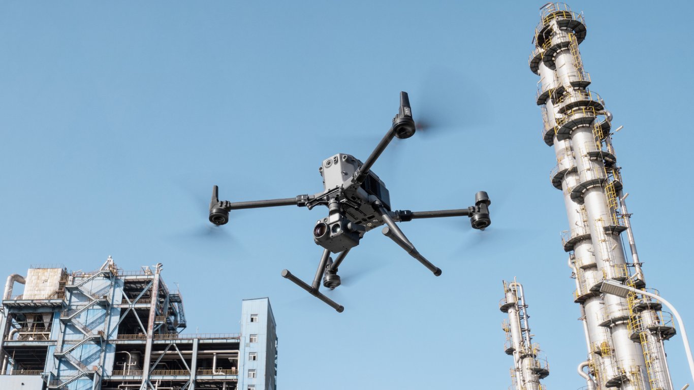 Inspeksi Visual dan Thermal Jarak Jauh dengan DJI Zenmuse H30T