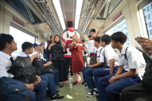 Hari Anak Nasional, drg. Ambar Puspitasari SpKGA,  Edukasi Kesehatan Gigi Murid Disabilitas pada Pengguna Transportasi Publik