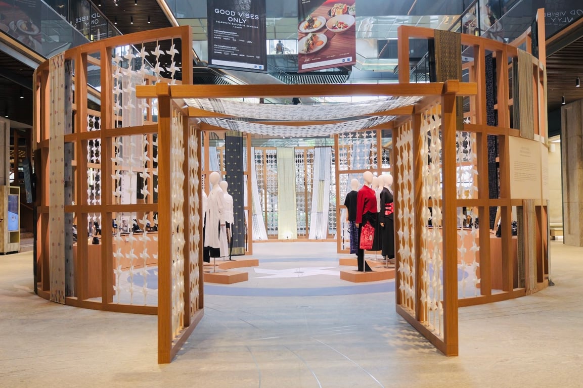 Warisan yang Terus Berevolusi: HERITAGE REIMAGINED di ASHTA District 8