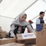 Menguatkan di Tengah Pemulihan, Waskita Beton Precast Bersama PMI Salurkan Bantuan Kemanusiaan untuk Masyarakat Terdampak di NTT