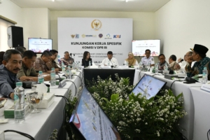 Komisioner BP Tapera Hadiri Kunjungan Komisi V DPR RI ke Rusun TOD Samesta Mahata Serpong