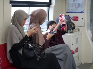 Hari Pelanggan Nasional 2026, LRT Jabodebek Apresiasi Pengguna Lewat Interaksi Langsung