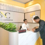 Perkembangan Teknologi  Mengubah Cara Bank Melayani Nasabah