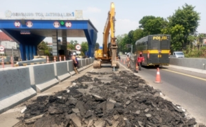 Jaga Kualitas Infrastruktur, PT JMTM Lanjutkan Pekerjaan SFO dan Rekonstruksi Rigid di Ruas Tol Semarang
