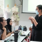 Perkuat Ekonomi Kreatif Bidang Fashion, PT Pelindo Sinergi Lokaseva Bekali UMK Binaan melalui FASH-UP LOCAL