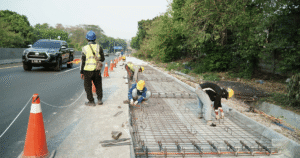 Optimalkan Kondisi Perkerasan Jalan, PT JMTM Lakukan Pekerjaan SFO dan Rekonstruksi di Tol Semarang