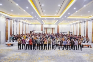 PTPN Group Beri Penghargaan Masa Pengabdian kepada 1.239 Nusantara Planters PTPN IV PalmCo di Riau